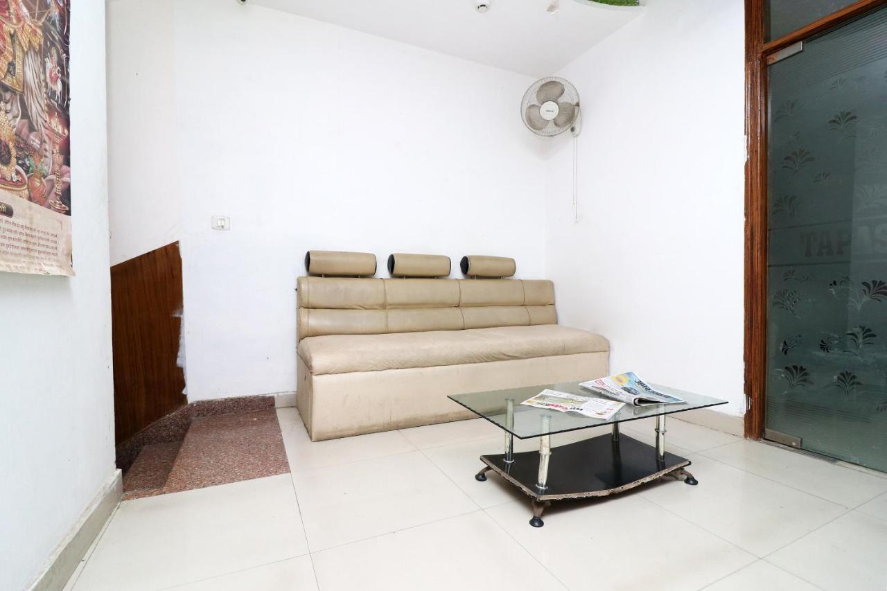 Oyo 24958 Hotel Dayal Belanganj Екстер'єр фото
